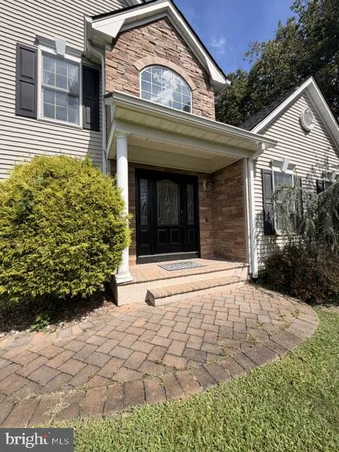 124 BOBBIS TERRACE New Egypt, NJ 08533