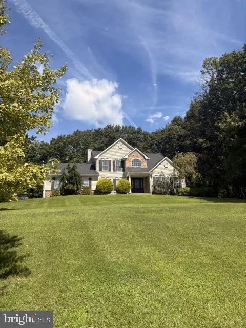 124 BOBBIS TERRACE New Egypt, NJ 08533