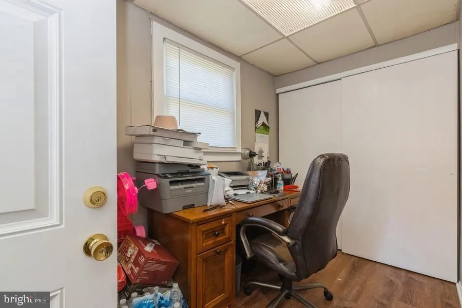 212 3RD AVENUE W Cherry Hill, NJ 08002