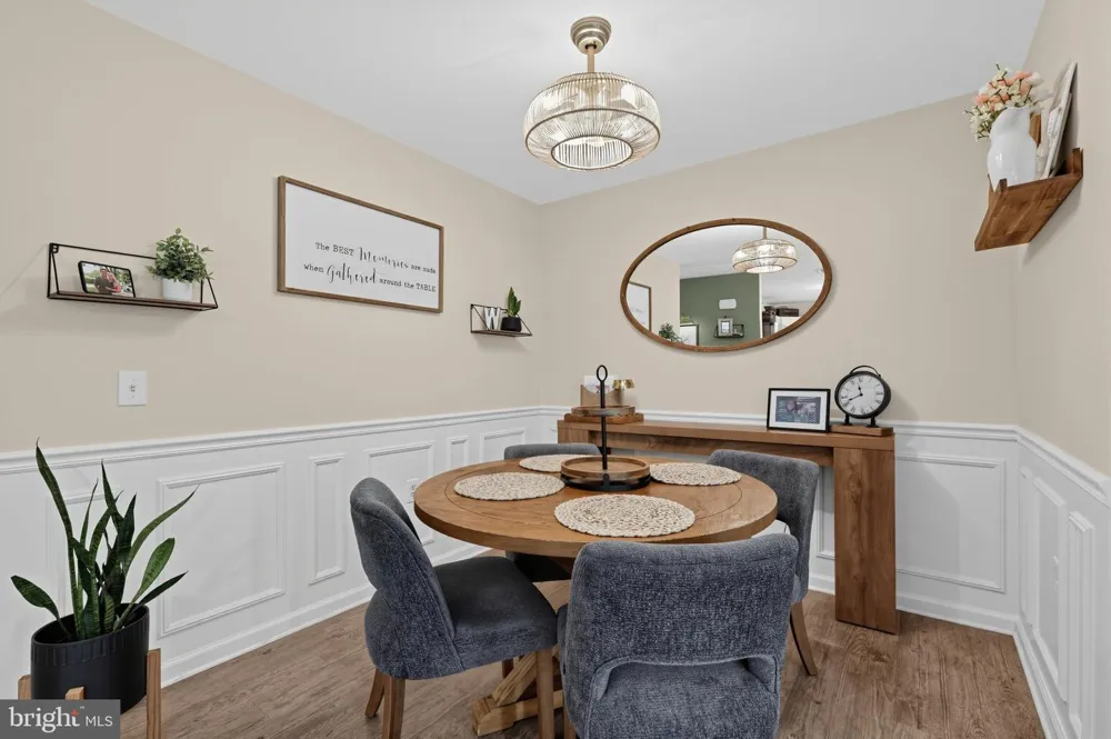 811 SUNFLOWER WAY Mantua, NJ 08051
