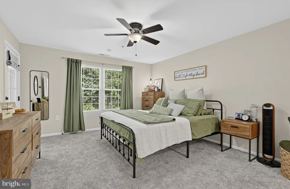 811 SUNFLOWER WAY Mantua, NJ 08051