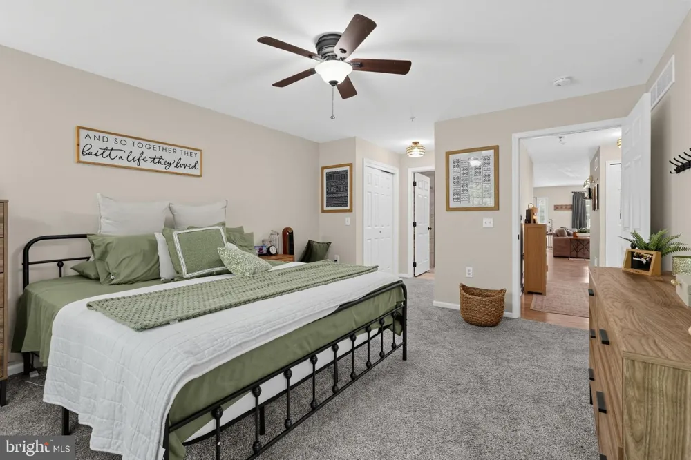 811 SUNFLOWER WAY Mantua, NJ 08051