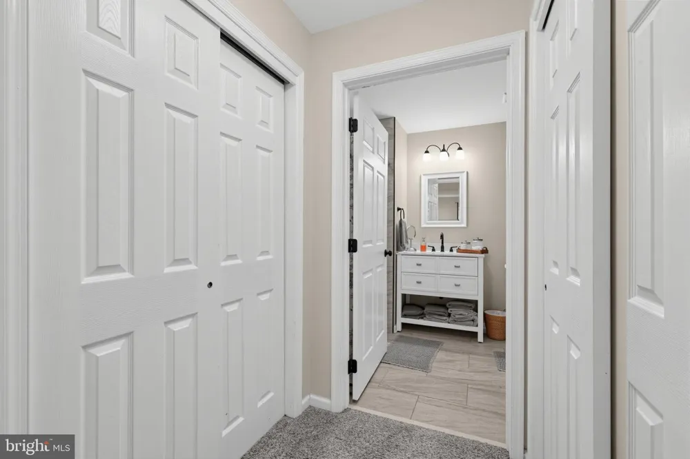 811 SUNFLOWER WAY Mantua, NJ 08051