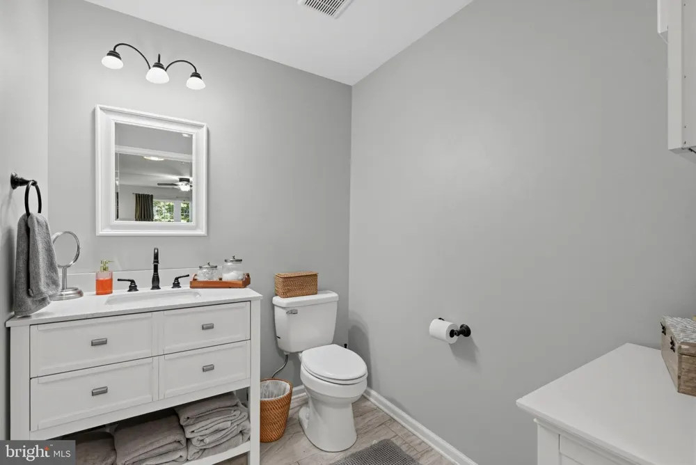 811 SUNFLOWER WAY Mantua, NJ 08051