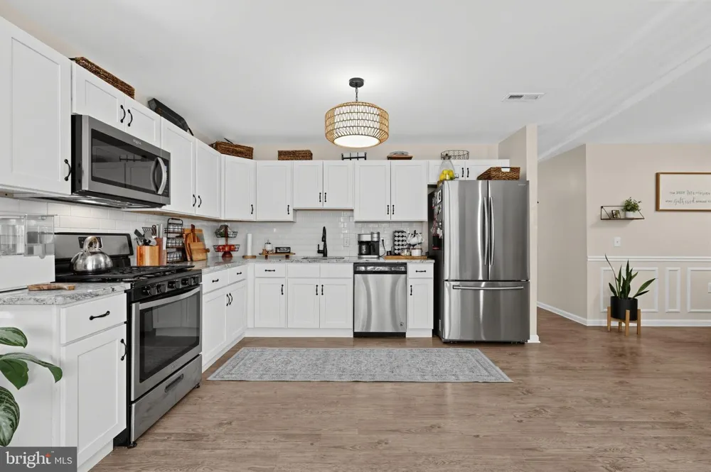 811 SUNFLOWER WAY Mantua, NJ 08051