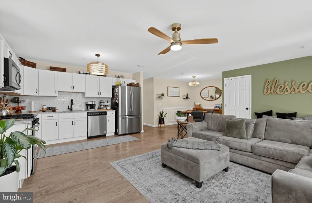 811 SUNFLOWER WAY Mantua, NJ 08051