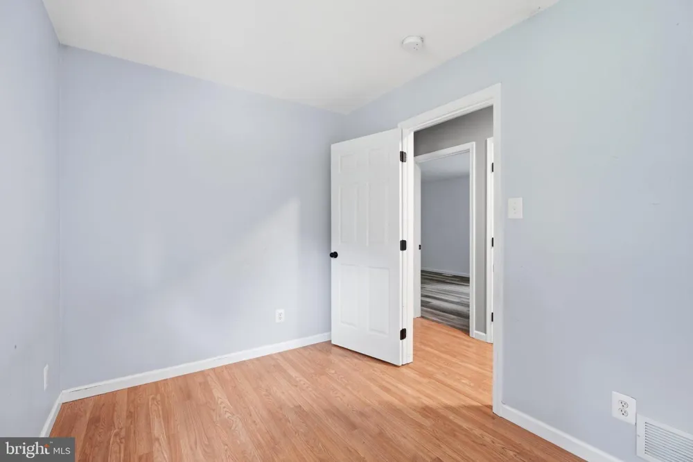 105 MCCURDY AVENUE Franklinville, NJ 08322