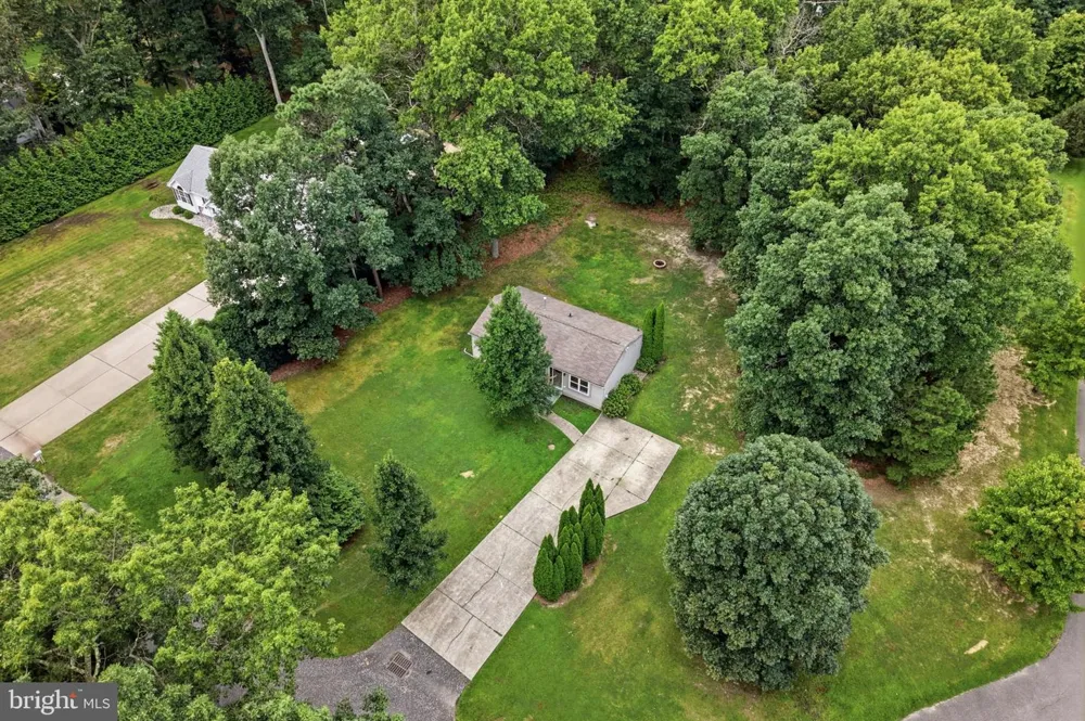 105 MCCURDY AVENUE Franklinville, NJ 08322