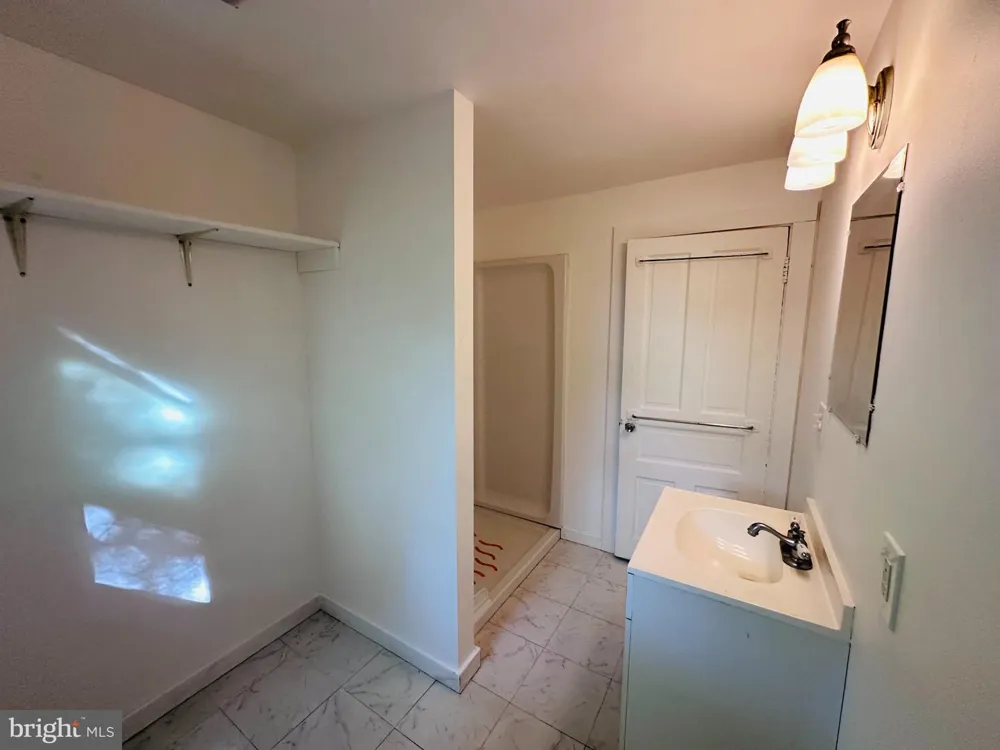 623 ROUTE 9 West Creek, NJ 08092