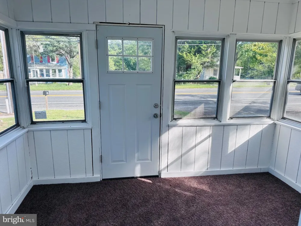 623 ROUTE 9 West Creek, NJ 08092