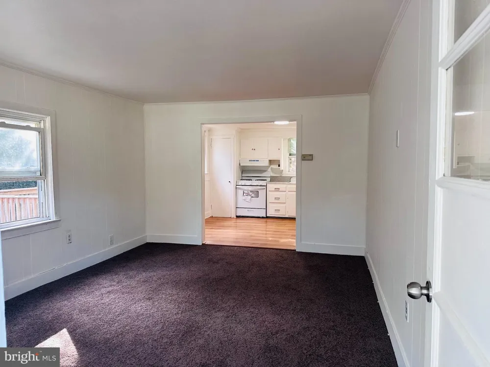 623 ROUTE 9 West Creek, NJ 08092