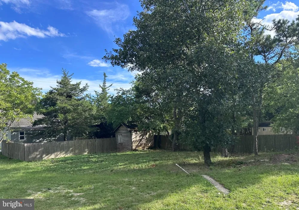 623 ROUTE 9 West Creek, NJ 08092