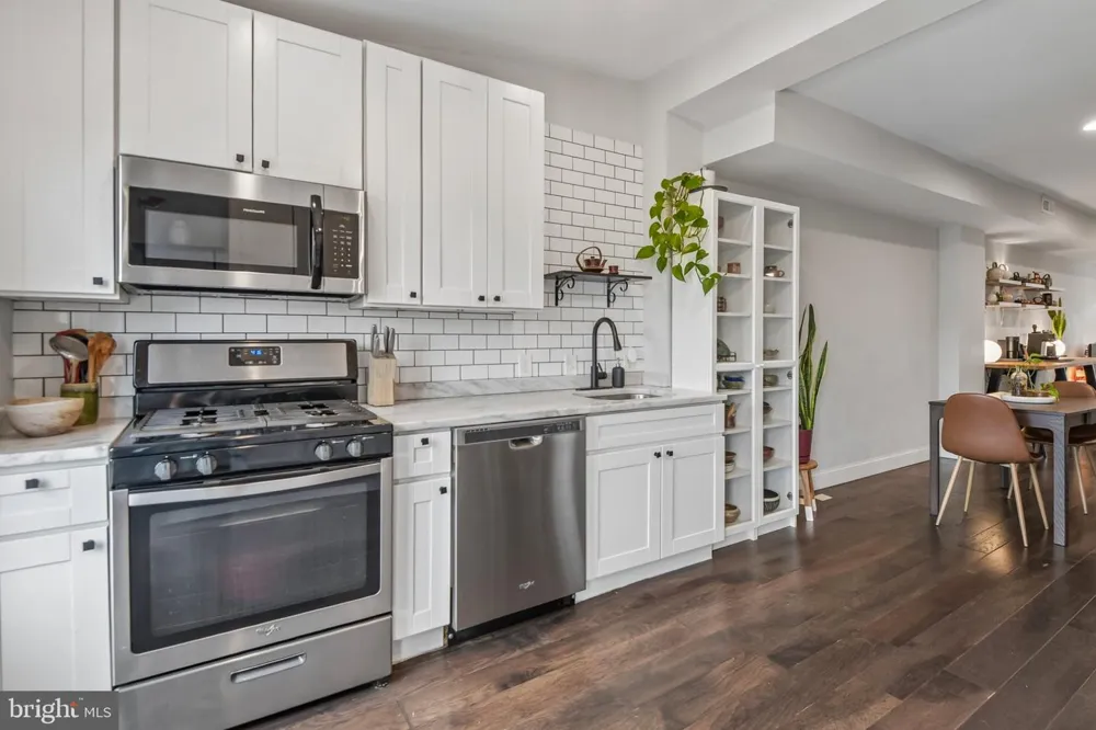 1138 ROLAND HEIGHTS Baltimore, MD 21211