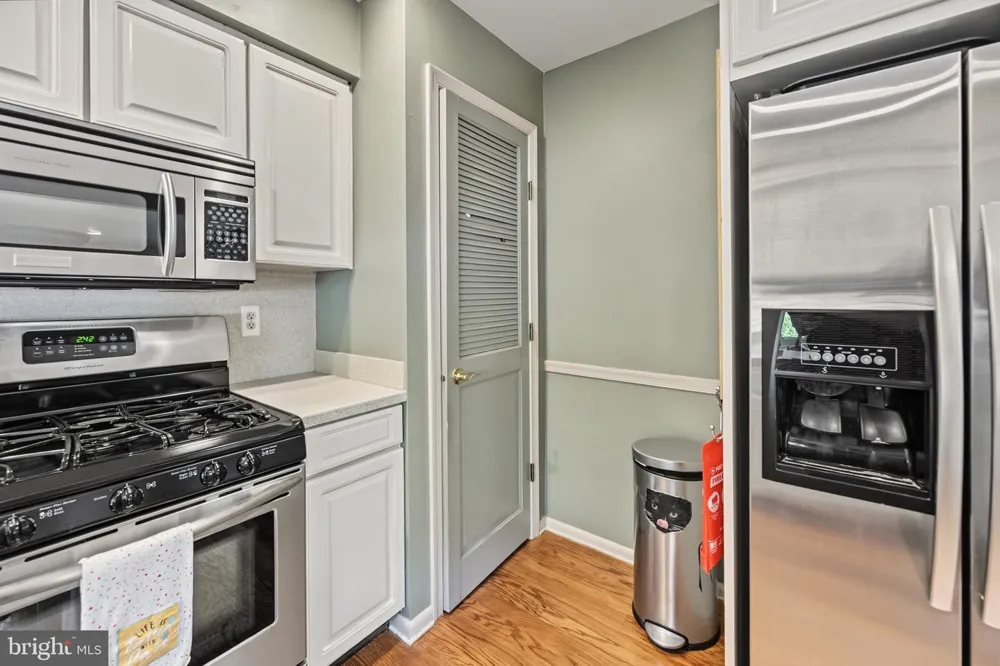 23 GOSHAWK COURT Voorhees, NJ 08043