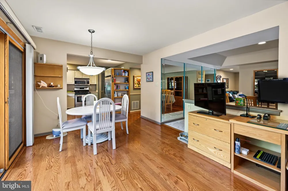23 GOSHAWK COURT Voorhees, NJ 08043