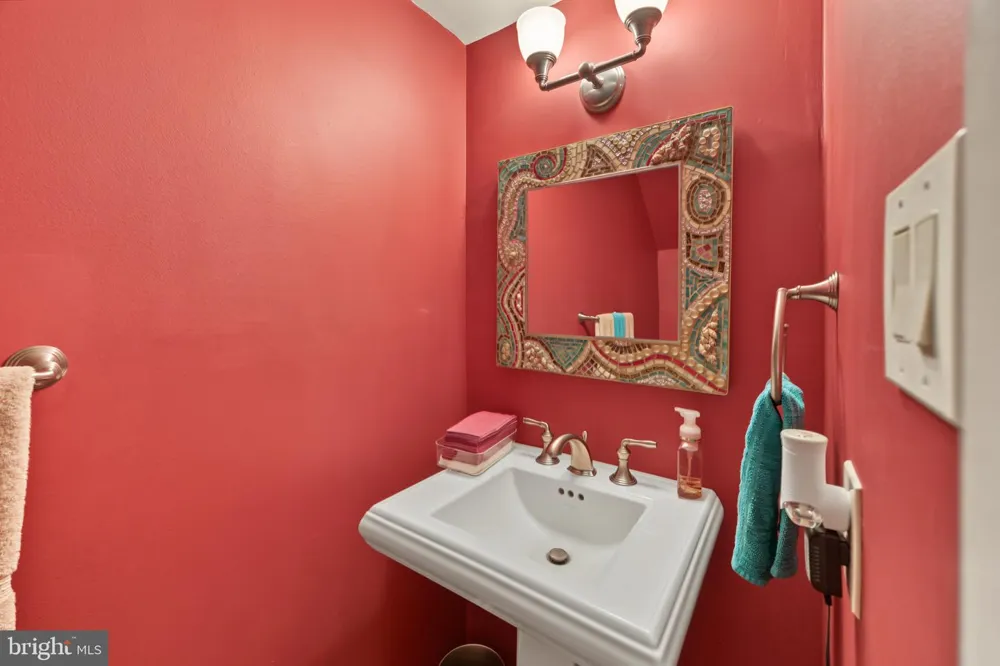 23 GOSHAWK COURT Voorhees, NJ 08043