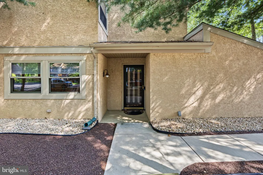 23 GOSHAWK COURT Voorhees, NJ 08043