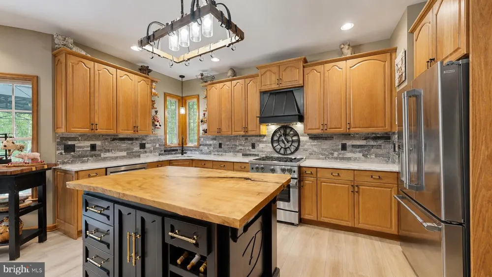 3252 READING AVENUE Hammonton, NJ 08037
