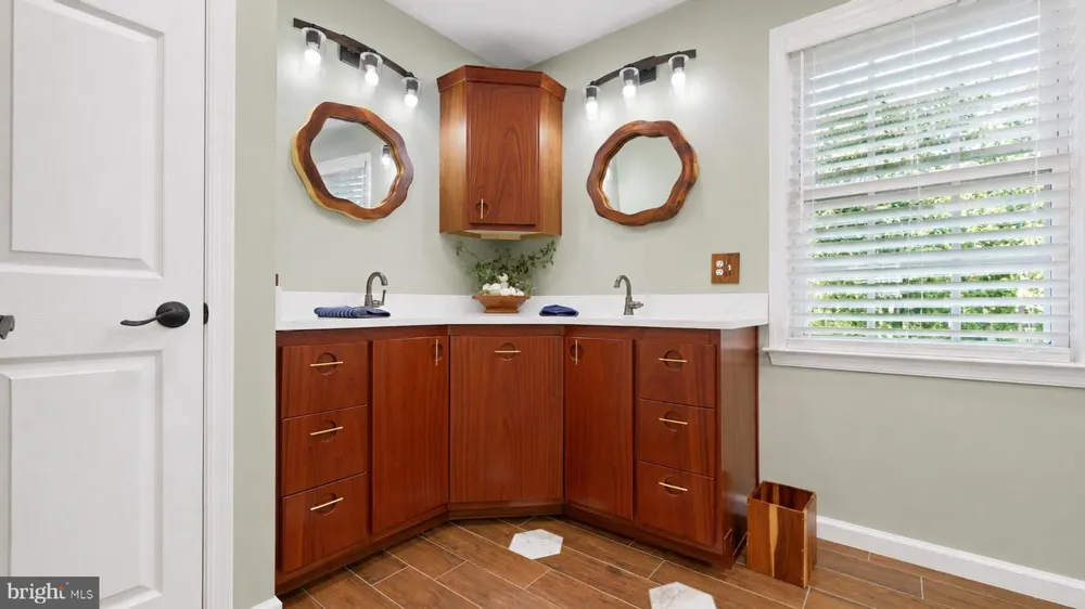 3252 READING AVENUE Hammonton, NJ 08037