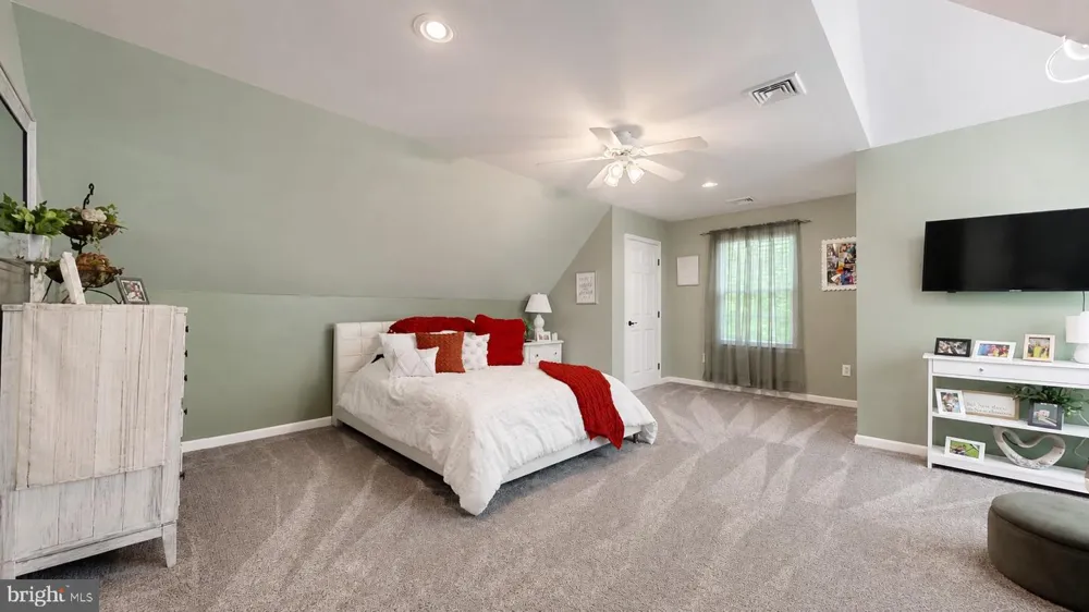 3252 READING AVENUE Hammonton, NJ 08037