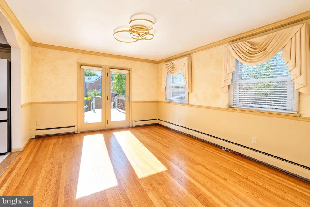 2206 FULMER STREET Philadelphia, PA 19115