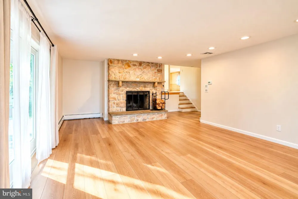 2206 FULMER STREET Philadelphia, PA 19115