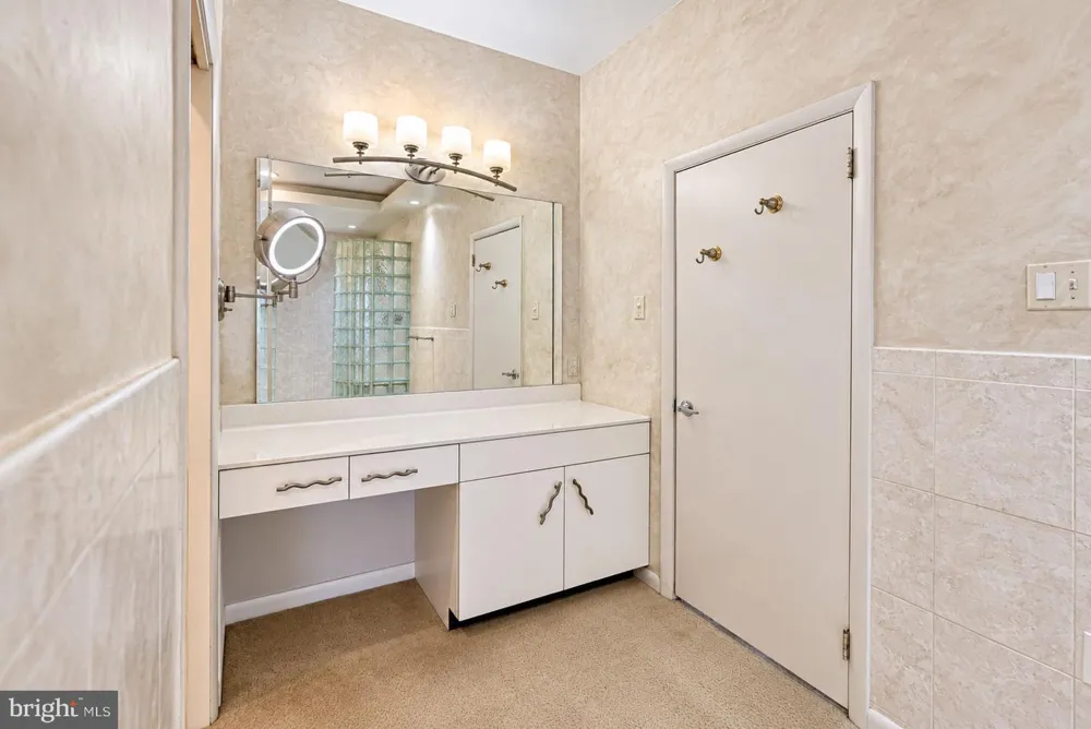 2206 FULMER STREET Philadelphia, PA 19115