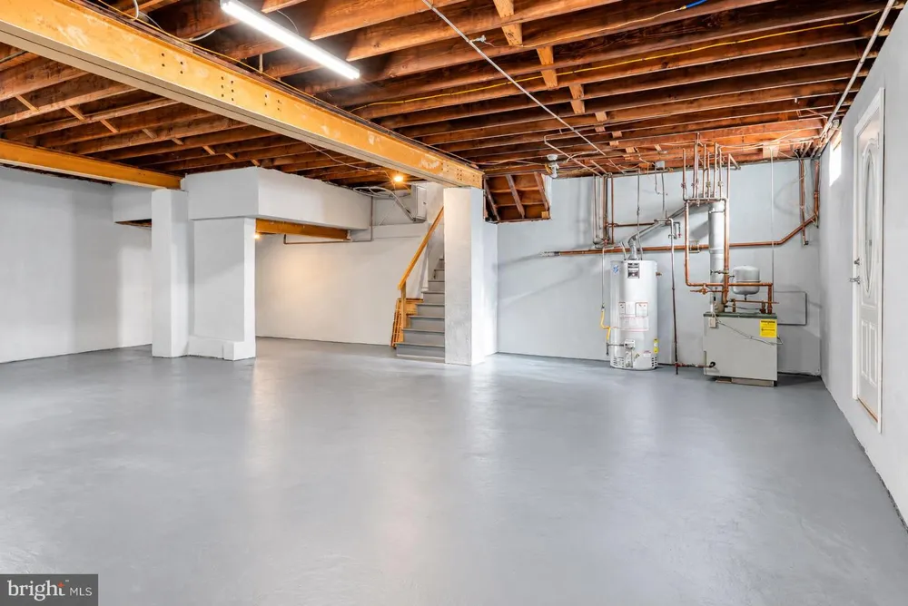 2206 FULMER STREET Philadelphia, PA 19115