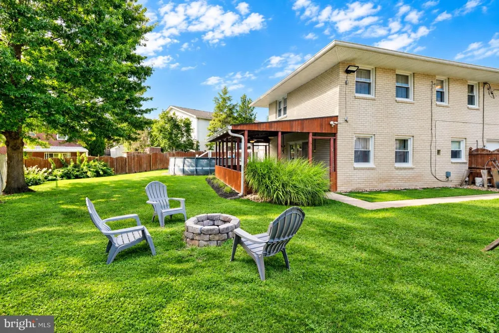2206 FULMER STREET Philadelphia, PA 19115