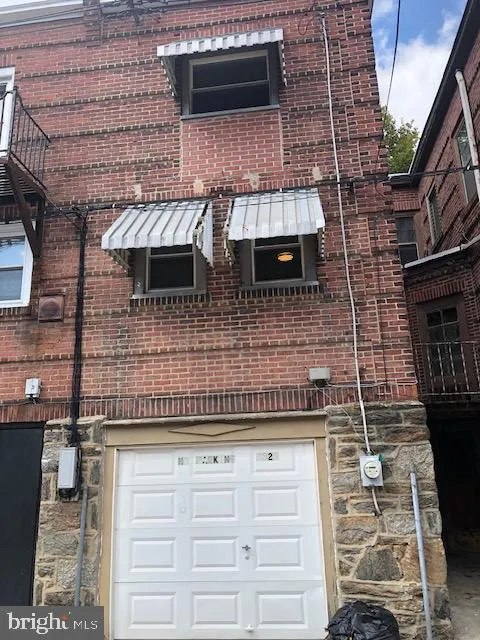 5329 CARLISLE Philadelphia, PA 19141
