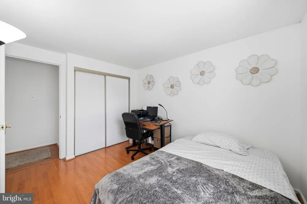 17516 LONGVIEW LANE Olney, MD 20832