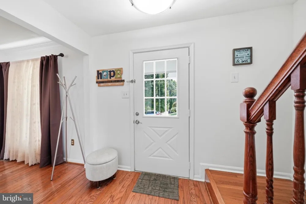 17516 LONGVIEW LANE Olney, MD 20832