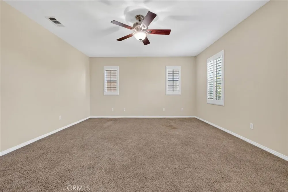 26525 Craftsmen Court Saugus, CA 91350