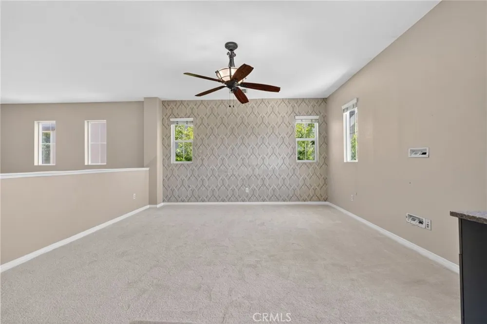 26525 Craftsmen Court Saugus, CA 91350