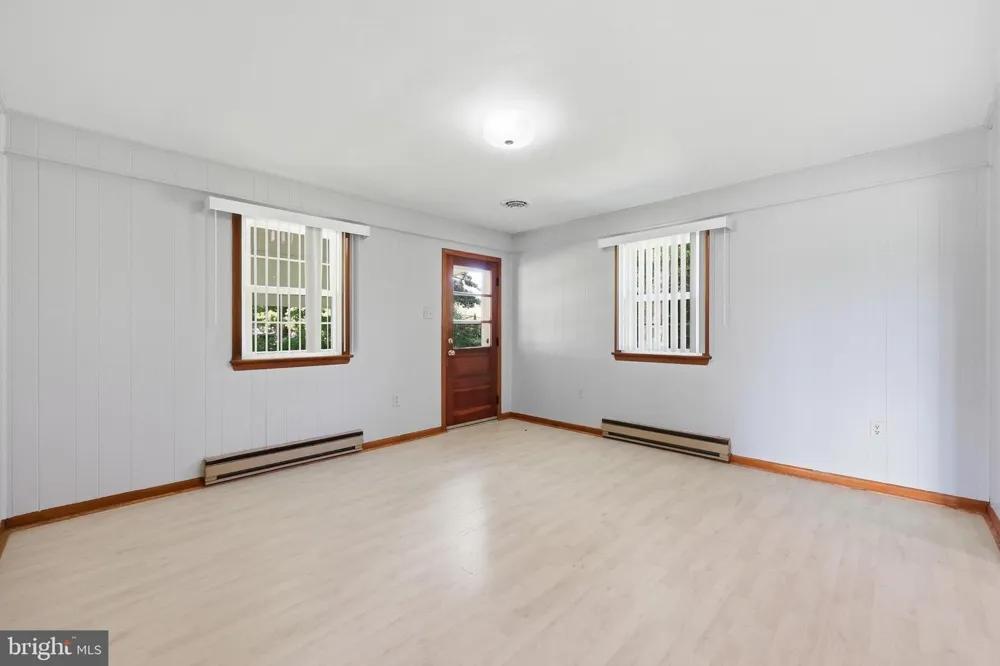 4015 JEFFERSON PIKE Jefferson, MD 21755