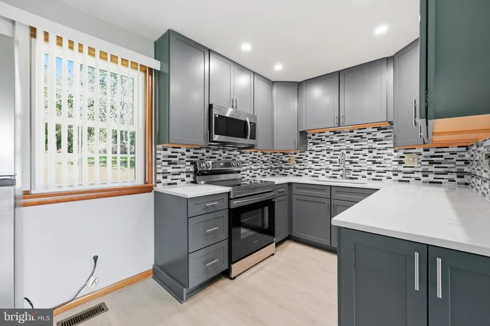 4015 JEFFERSON PIKE Jefferson, MD 21755