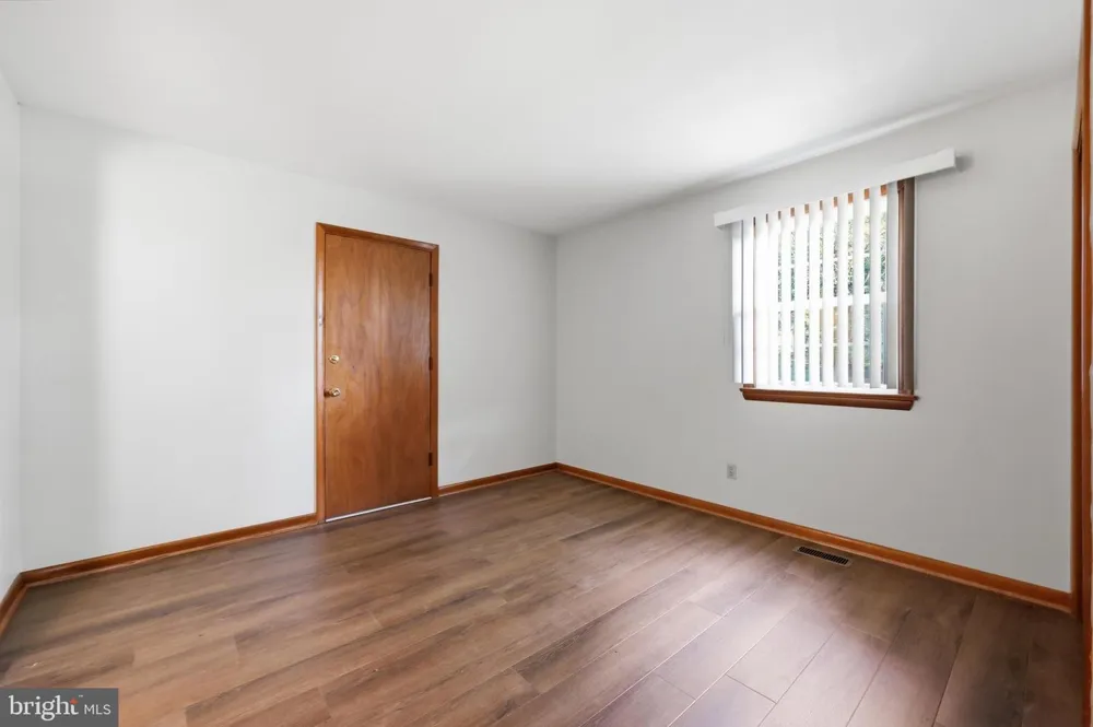 4015 JEFFERSON PIKE Jefferson, MD 21755