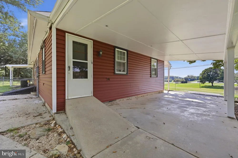 4015 JEFFERSON PIKE Jefferson, MD 21755