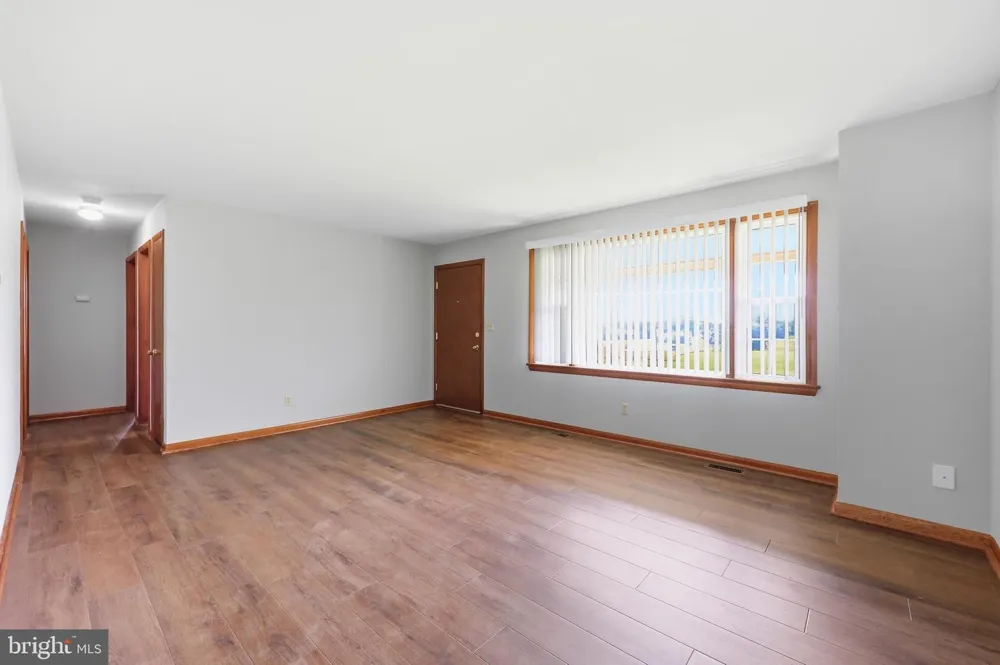 4015 JEFFERSON PIKE Jefferson, MD 21755