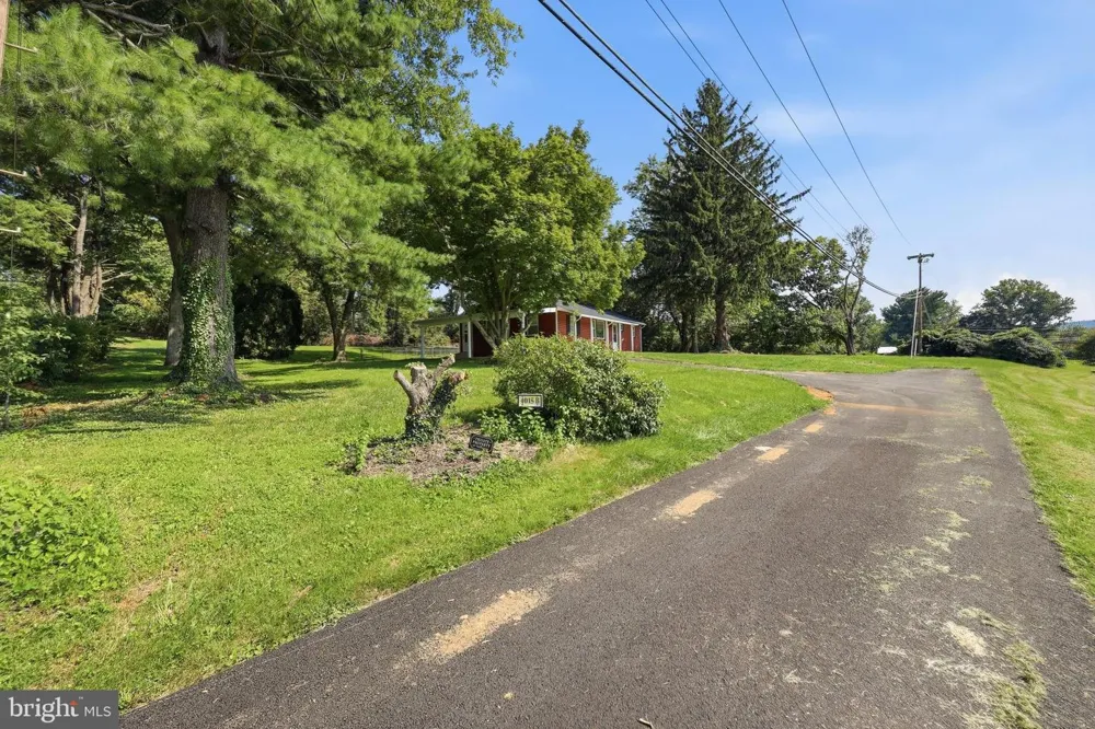 4015 JEFFERSON PIKE Jefferson, MD 21755