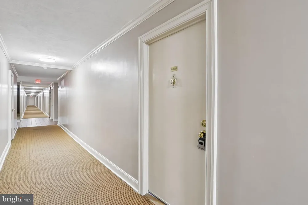 1021 ARLINGTON BLVD BOULEVARD #1125 Rosslyn, VA 22209