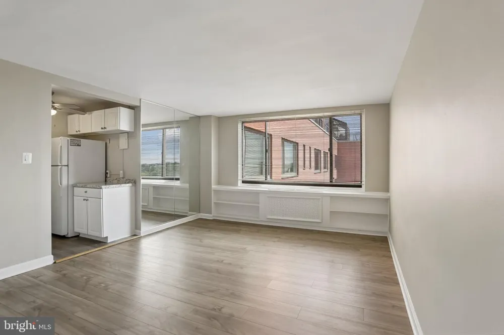 1021 ARLINGTON BLVD BOULEVARD #1125 Rosslyn, VA 22209