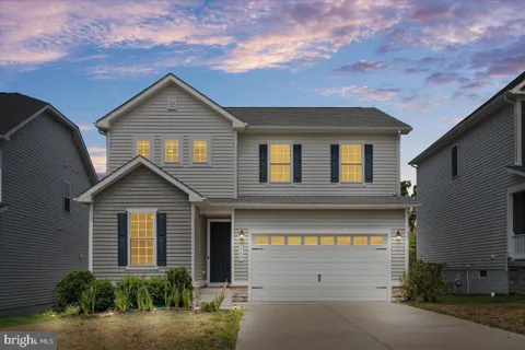 124 LENORE LANE