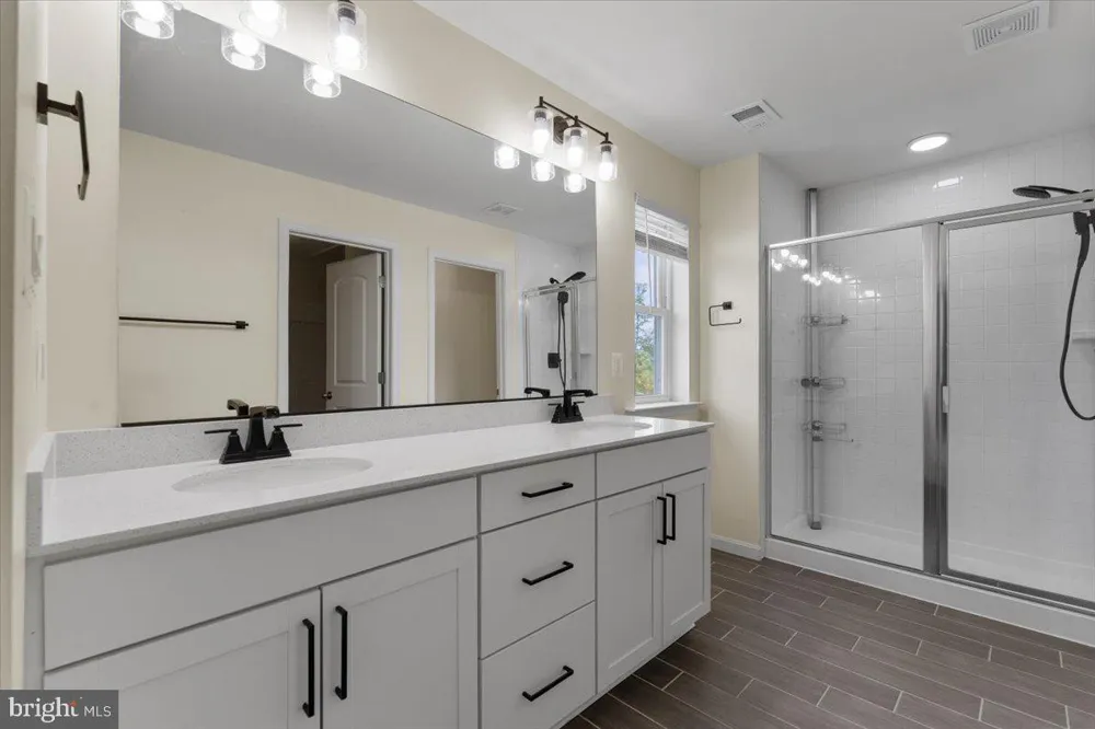 124 LENORE LANE Winchester, VA 22602