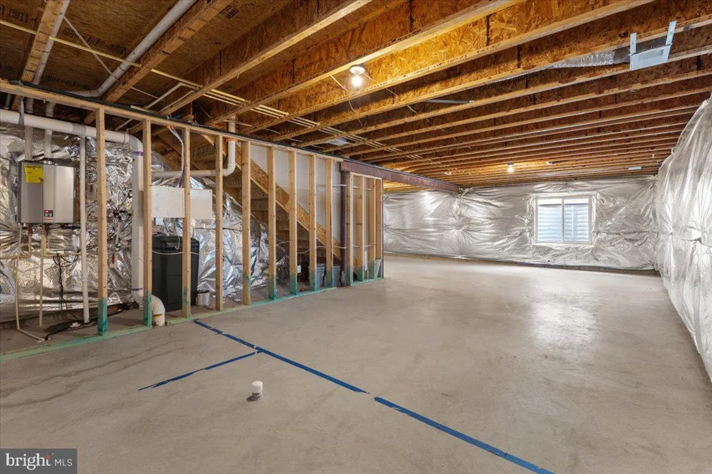 124 LENORE LANE Winchester, VA 22602