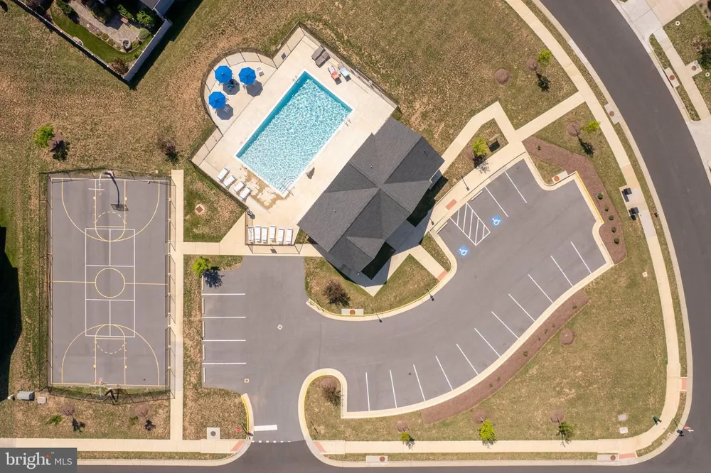 124 LENORE LANE Winchester, VA 22602