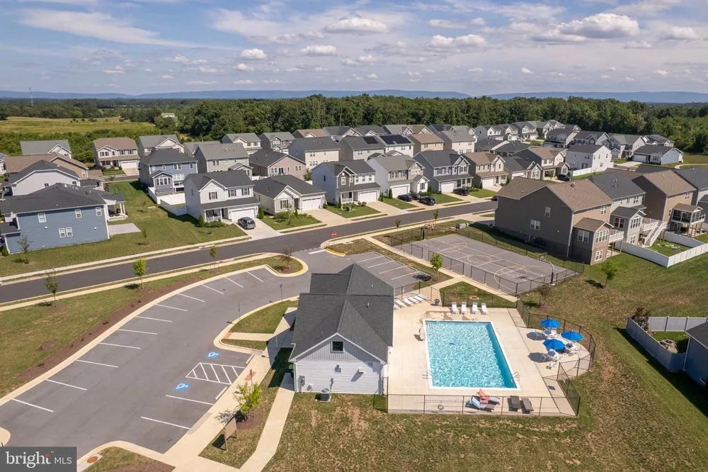 124 LENORE LANE Winchester, VA 22602