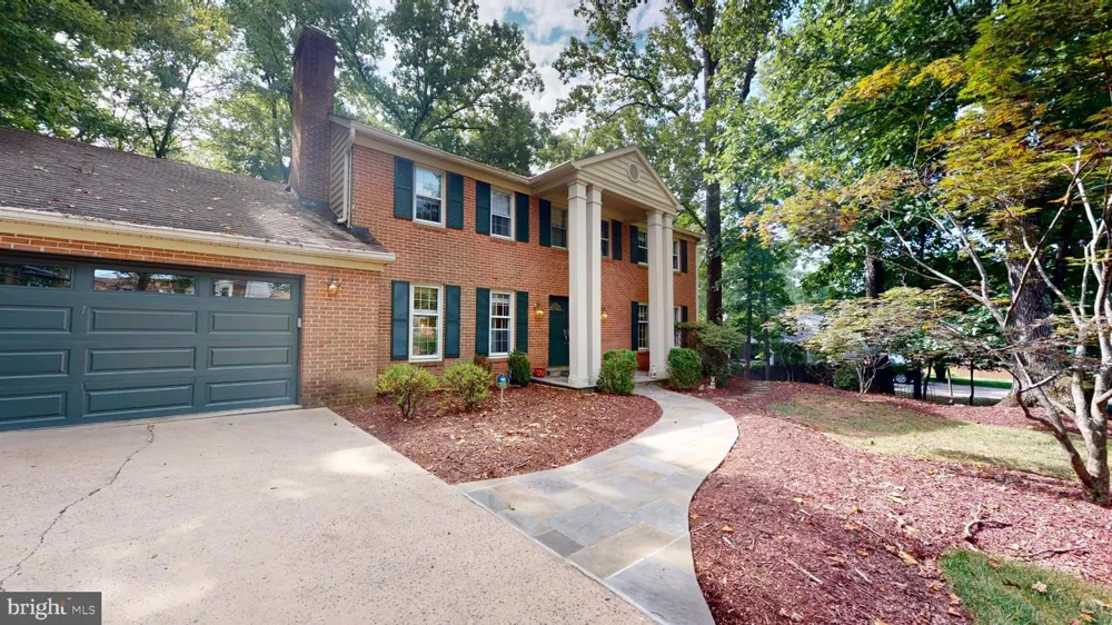 11211 LONG PINE TRL Potomac, MD 20854