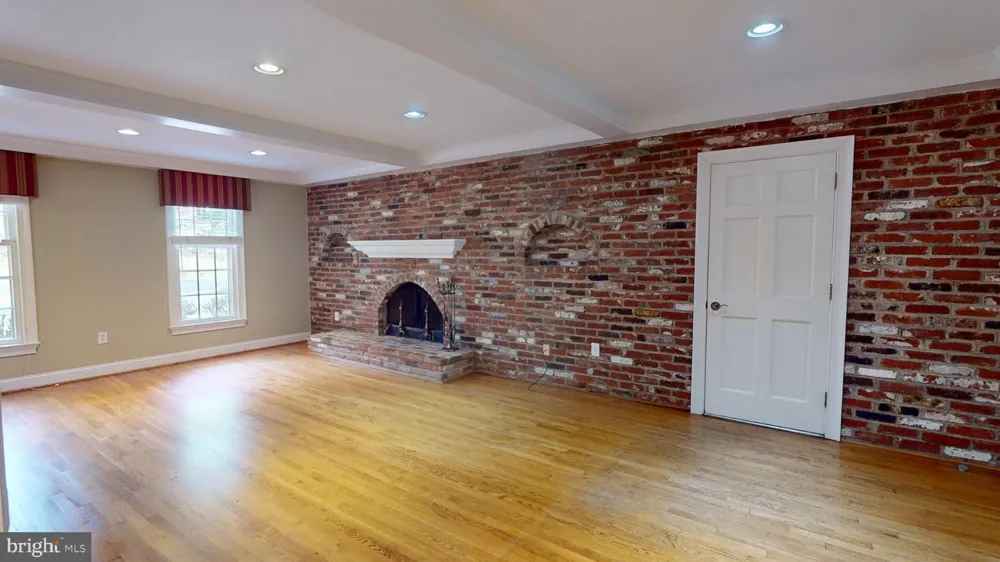 11211 LONG PINE TRL Potomac, MD 20854