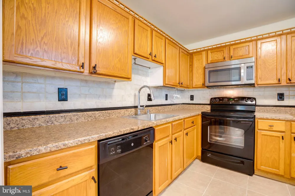 11180 RIENZI PLACE Manassas, VA 20109